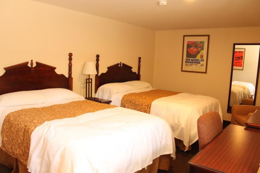 Watkins Motel ワトキンズ・グレン エクステリア 写真
