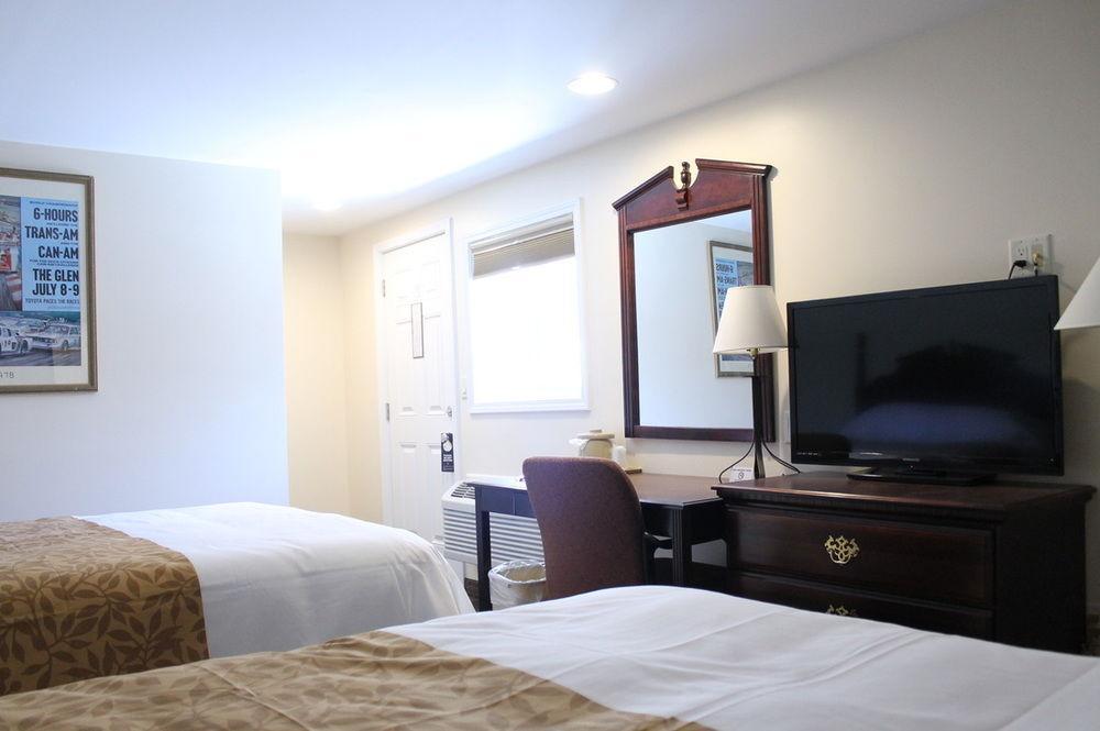 Watkins Motel ワトキンズ・グレン エクステリア 写真